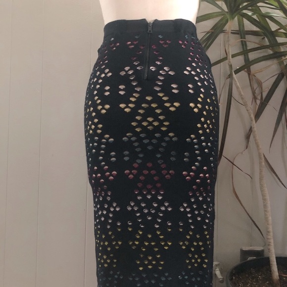 Alice and Olivia Ani Pencil Skirt - Picture 6 of 6